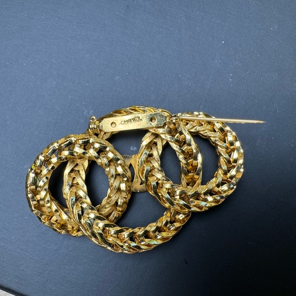 CHANEL CC Vintage pin / brooch - Picture 5 of 8